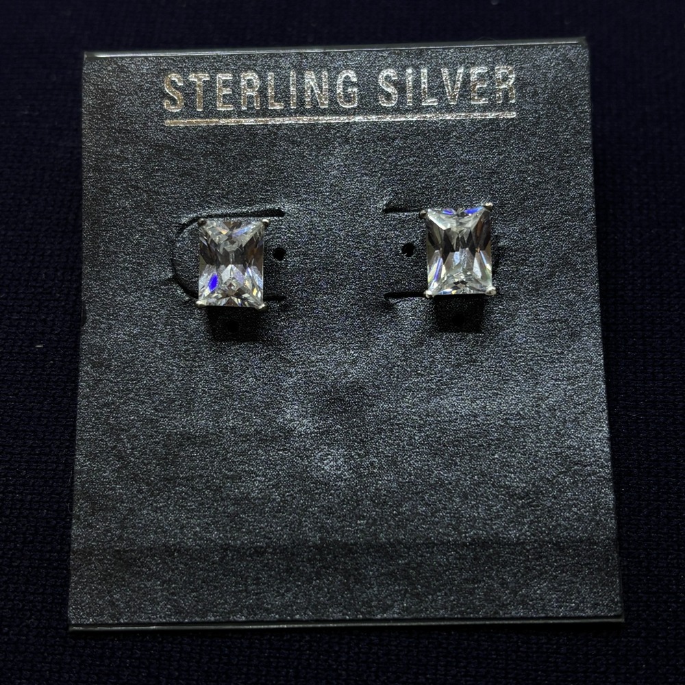 Small Rectangle‎ Cubic Zirconia Earrings
